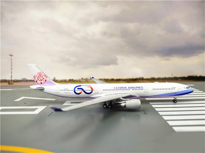 JC Wings China Airlines For Airbus A330-300 B-18317 60th Anniversay 1/400 plane