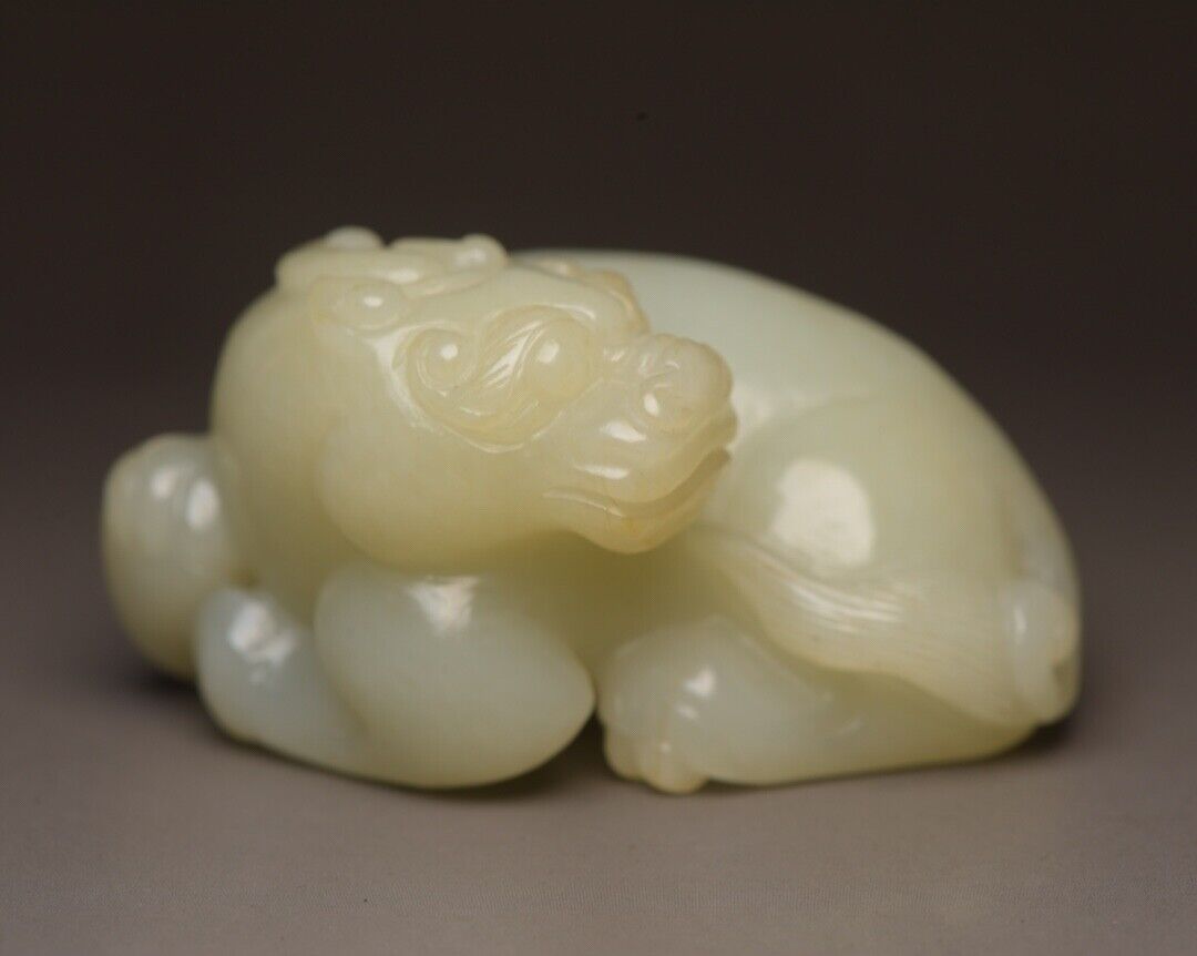 Top Chinese Antique Hetian Jade Carving Unicorn Statue Nice Unique Figurine Art