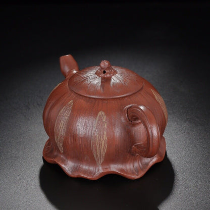 Chinese Yixing Zisha Clay Handmade Exquisite Teapot （莲蓬 底款：汪寅仙）