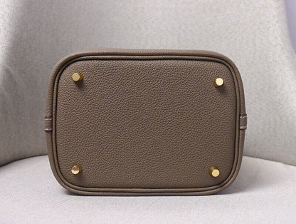Women Cowhide Leather Handbag Shoulder/Messenger Bucket Bag Large Capacity Totes