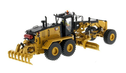 1:50 DM 16M3 Motor Grader Construction Vehicles Equipment Machine Diecast Model