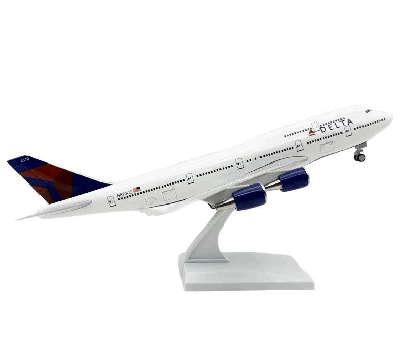 30CM DELTA BOEING 747-400 Passenger Airplane Landing Gear Resin Aircraft Model