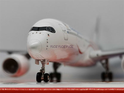 Phoenix Malaysia Airlines for Airbus A350-900 9M-MAC 1:400 plane Pre-built Model