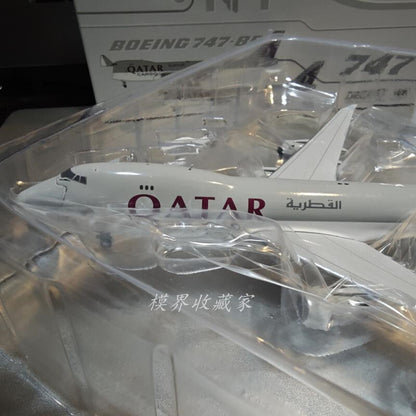1:400 JC Wings Qatar Boeing 747-8F Airplane Diecast Aircraft Plane Model