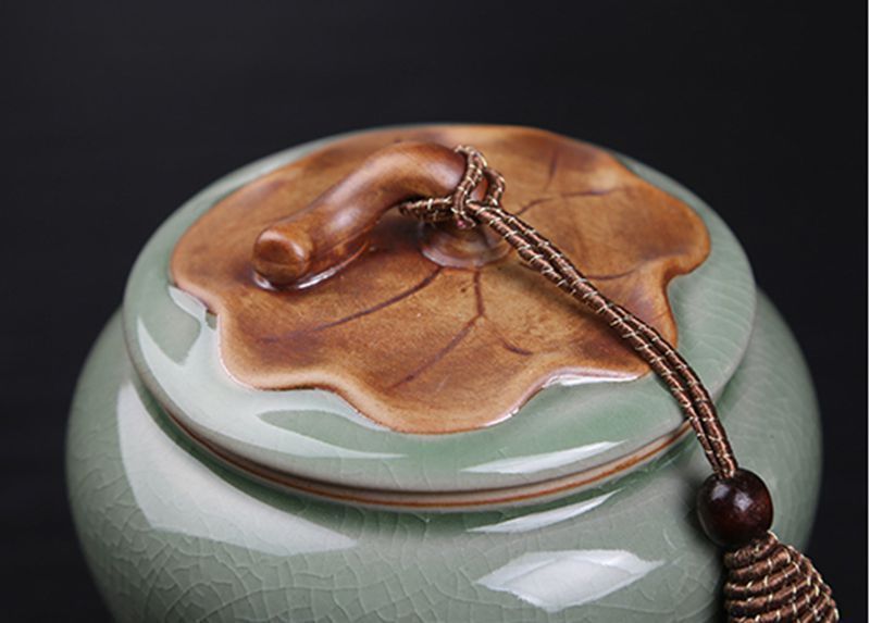 China Ceramic Container Jar Gourd Lotus Tea Caddy Tea Storage Canister Jar