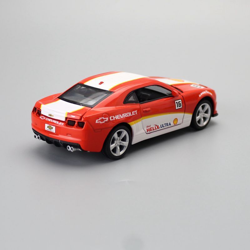 1:32 Diecast Chevy Hornet Racing Car Shell Metal Car Model Toy Pull Back Sound