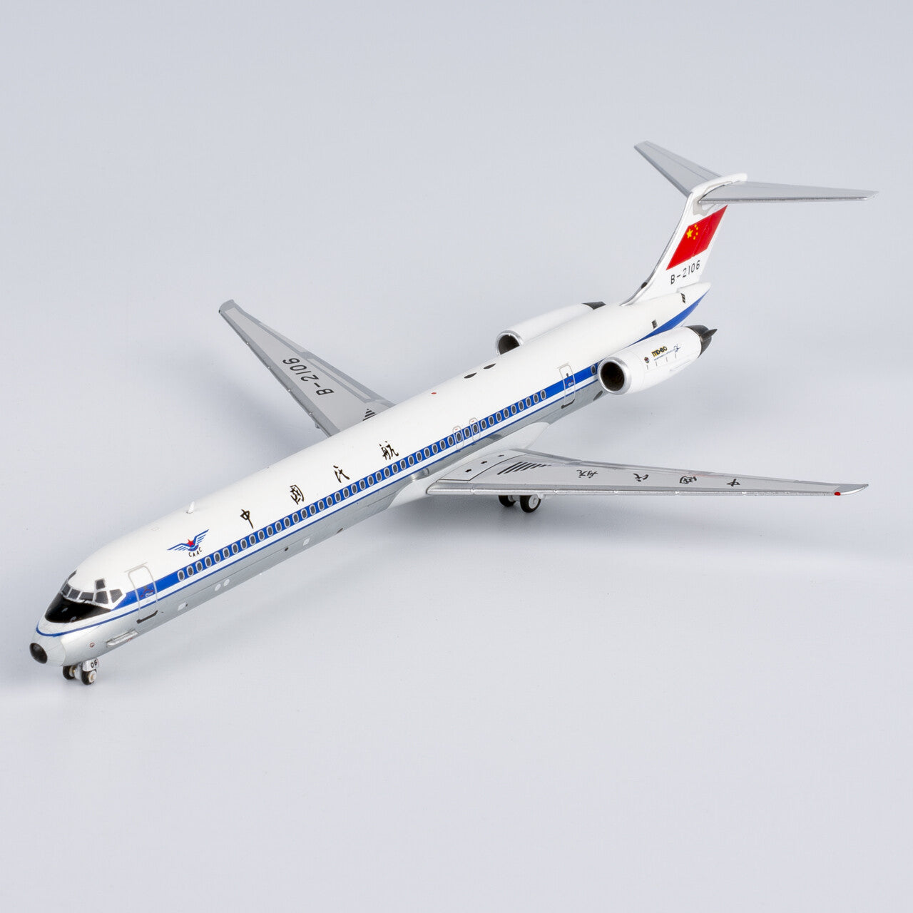 1:400 NGmodels CAAC McDonnell Douglas MD-82 B-2106 Airplane Diecast Plane Model
