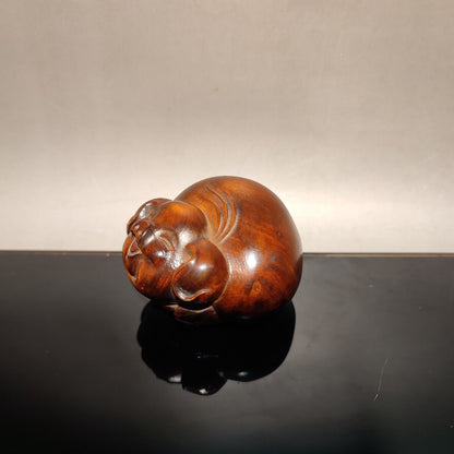 Modern home decoration happy pig pet statue wooden Carved wood carving room gift