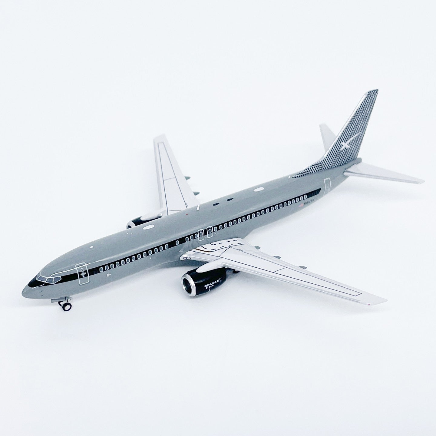 1:400 Panda SpaceX BOEING 737-800 Passenger Airplane Diecast Aircraft Model