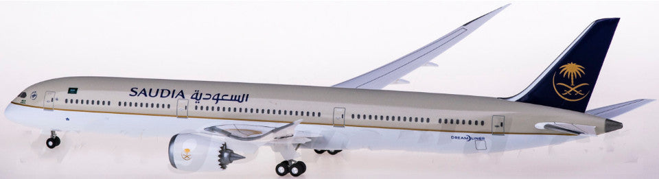 1:200 34CM Hogan Saudia BOEING 787-10 Passenger Plane ABS Plastic Aircraft Model