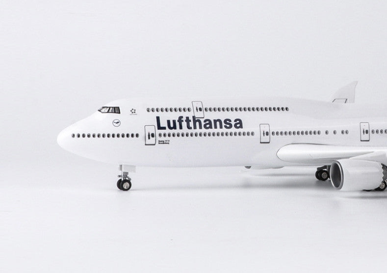 47CM 1:160 Lufthansa BOEING 747-8 Plane Landing Gears Resin Aircraft Model