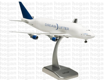 1:200 36CM Hogan DREAM LIFTER BOEING 747-400 LCF Airplane ABS Plastic Model