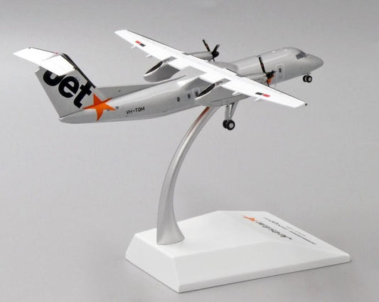 1:200 JC Wings Jetstar Bombardier Dash 8 Q300 Passenger Airplane Diecast Model