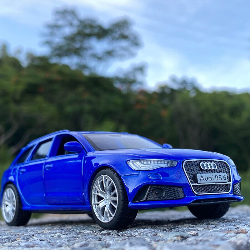 1:36 Audi RS6 Station Wagon Alloy Car Model Diecasts Toy Vehicle Gift Pull Back