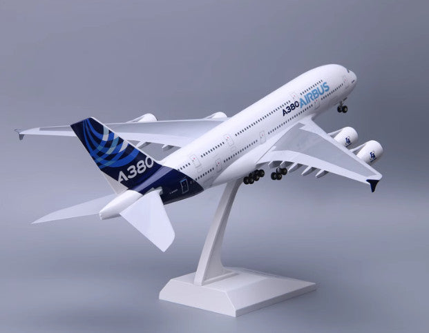 1:200 37CM RISESOON AIRBUS A380 Passenger Airplane ABS Plastic Aircraft Model