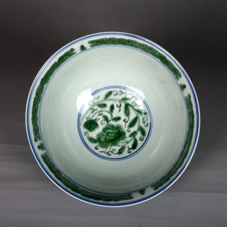 7.8" Chinese Porcelain Green Glaze Hand Painting Lotus Flower Pixiu Green Bowl