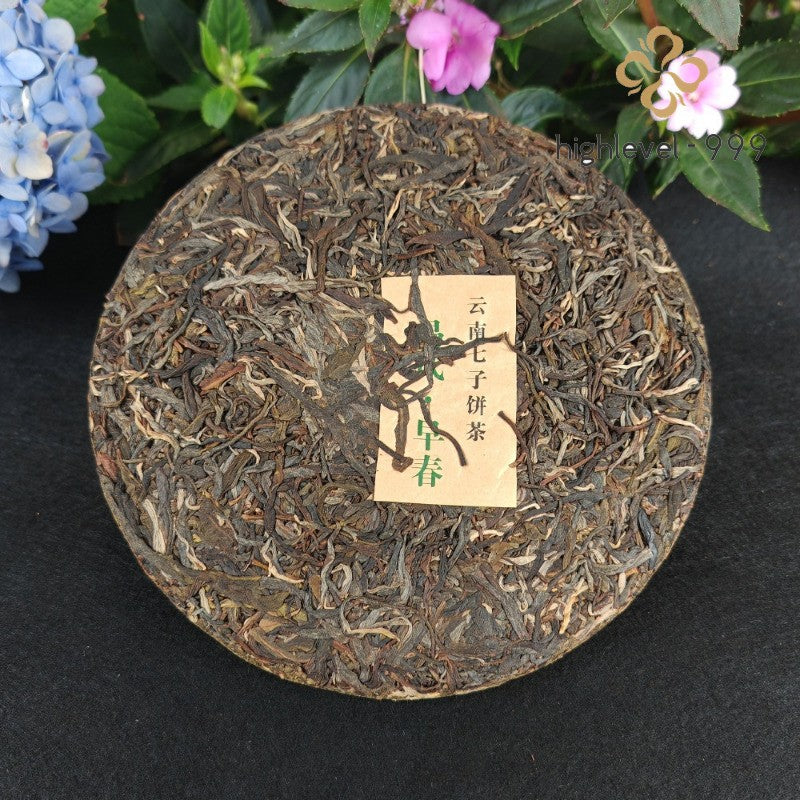 357g Raw Pu'er Tea Cake Yunnan Yiwu Early Spring Old Tree Aged Compressed Tea