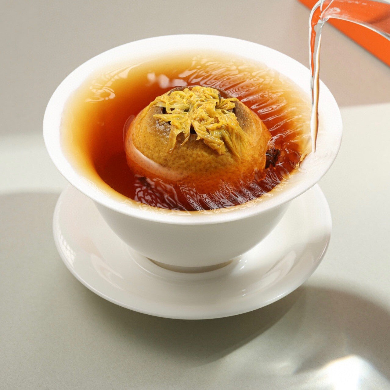 Lemon Chrysanthemum Black Tea Canned 120g Flower and Fruit Combination Tea