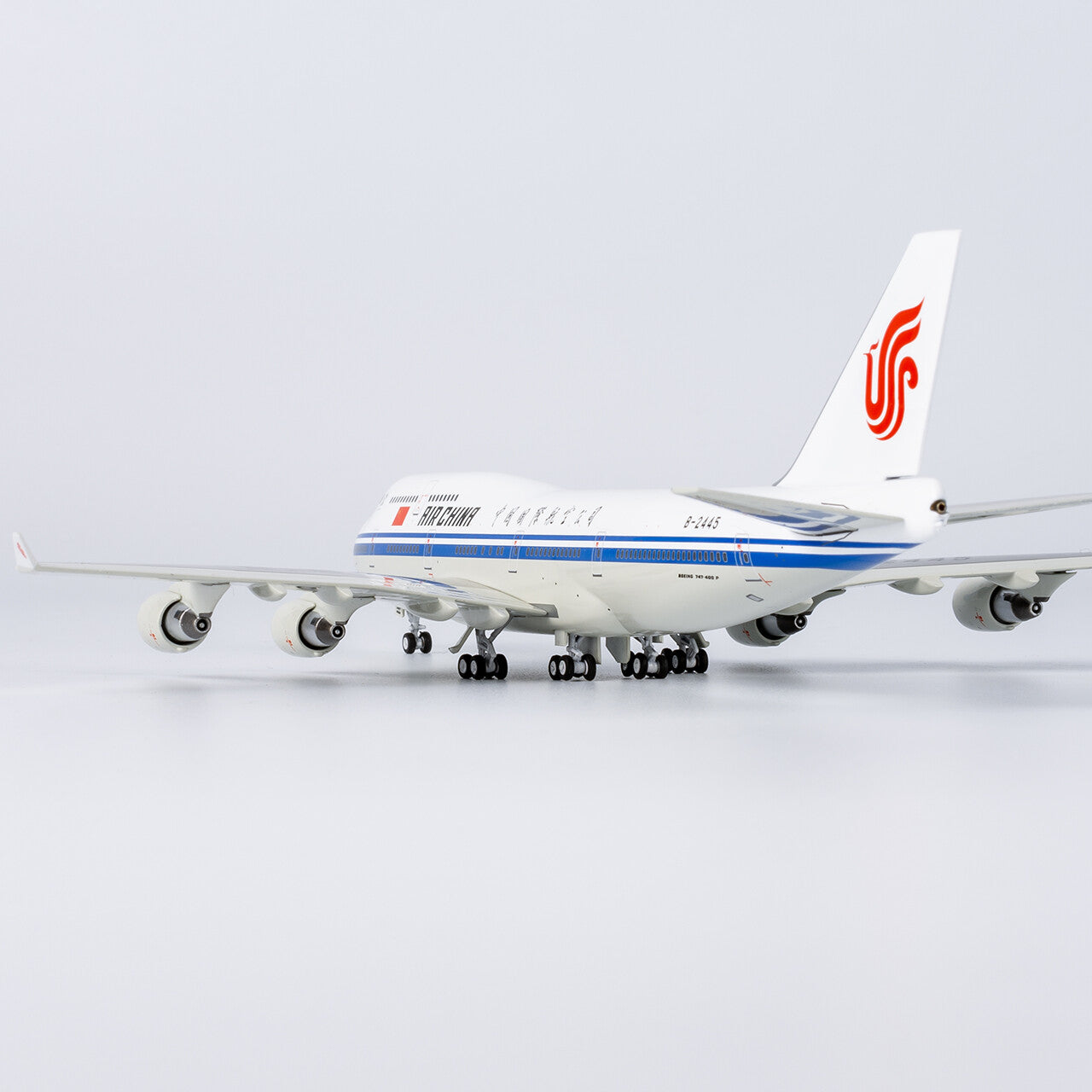 1:400 NG Models Air China Boeing 747-400 Passenger Diecast Aircraft Model