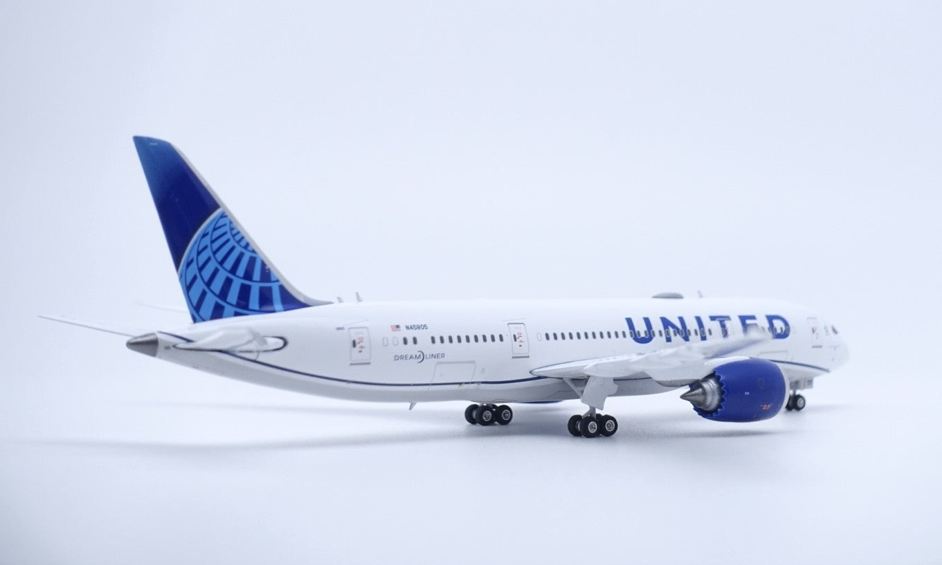 1:400 Phoenix United Airlines Boeing 787-8 Airplane Diecast Aircraft Plane Model