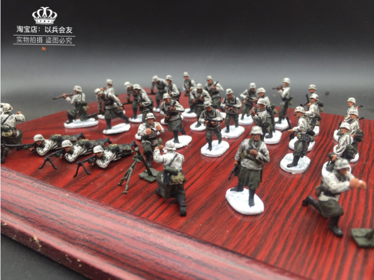 1/72 33Pcs World War II German Infantry Soldier Model Winter Snow Painting
