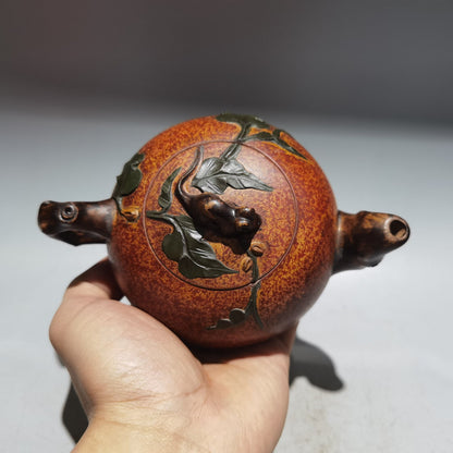 Chinese Yixing Zisha Clay Handmade Exquisite Teapot （：金鼠纳福 低款：蒋燕庭)