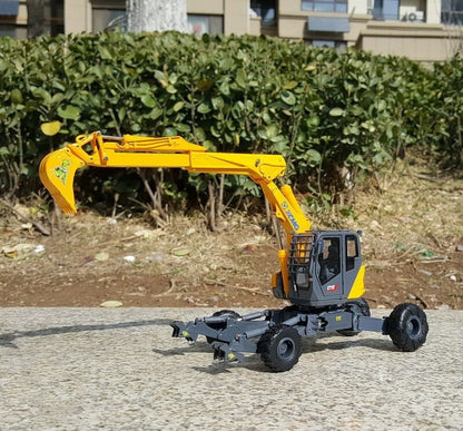 1:35 XCMG ET112 Walking Excavator Construction Machinery Equipment Diecast Model