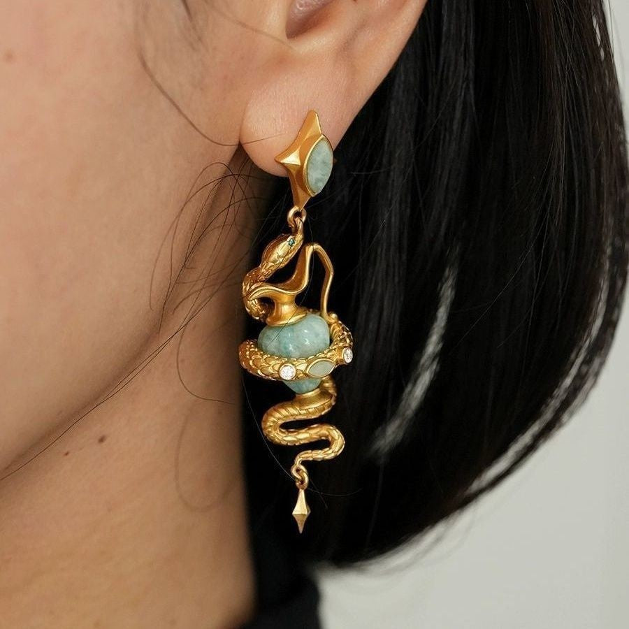 Original Design Spirit Snake Blue Earrings Retro Gold Inlaid Gem Studs