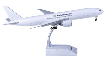 1:200 32CM JC Wings Lufthansa BOEING 777-200LRF Airplane Diecast Aircraft Model