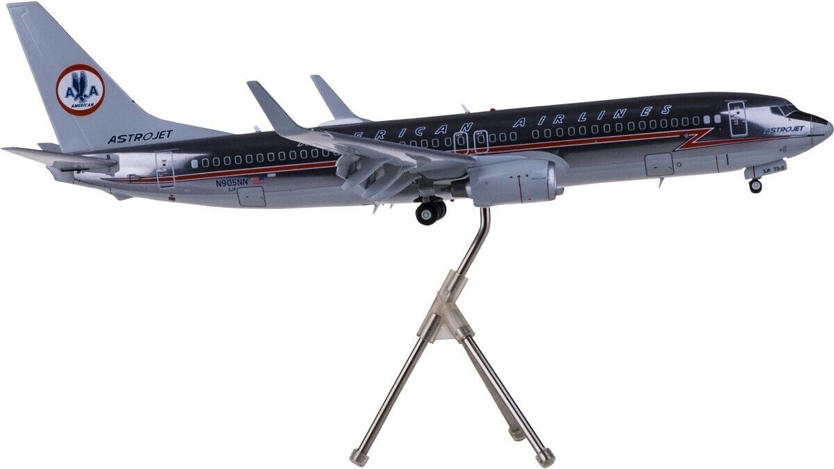 1:200 GeminiJets American Airlines BOEING 737-800 Plane Flap Down Diecast Model