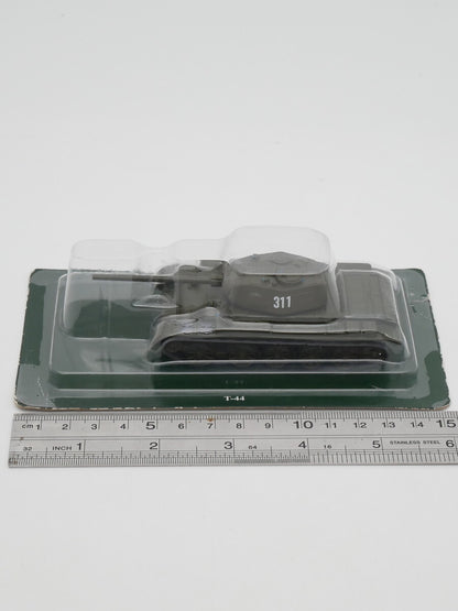 1: 72 T-44 Soviet Medium Tank Armored Vehicle Model