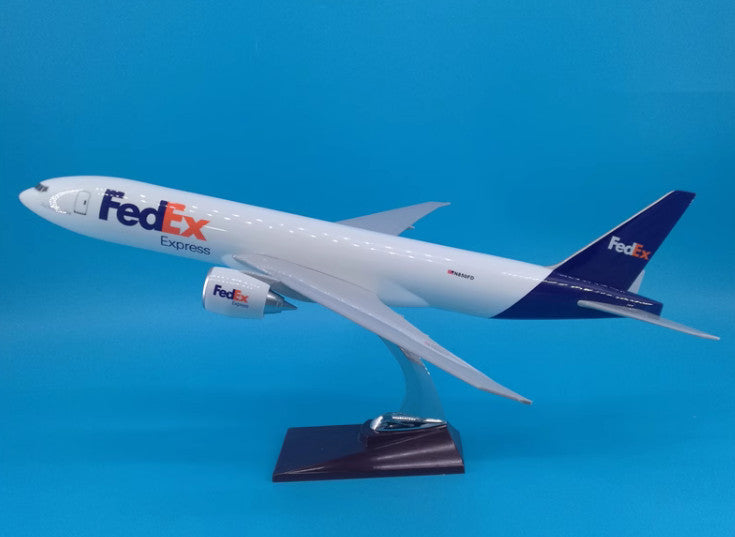 47CM FedEx Express BOEING 777 Passenger Airplane Resin Aircraft Plane Model