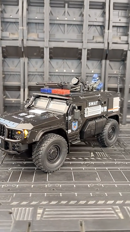 1:32 Tiger Armored Car Truck Diecast Model Car Off-road Police Vehicle Toy Gift