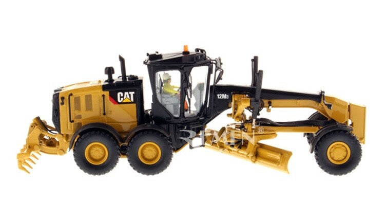 1:50 DM 12M3 Motor Grader Construction Vehicles Equipment Machine Diecast Model