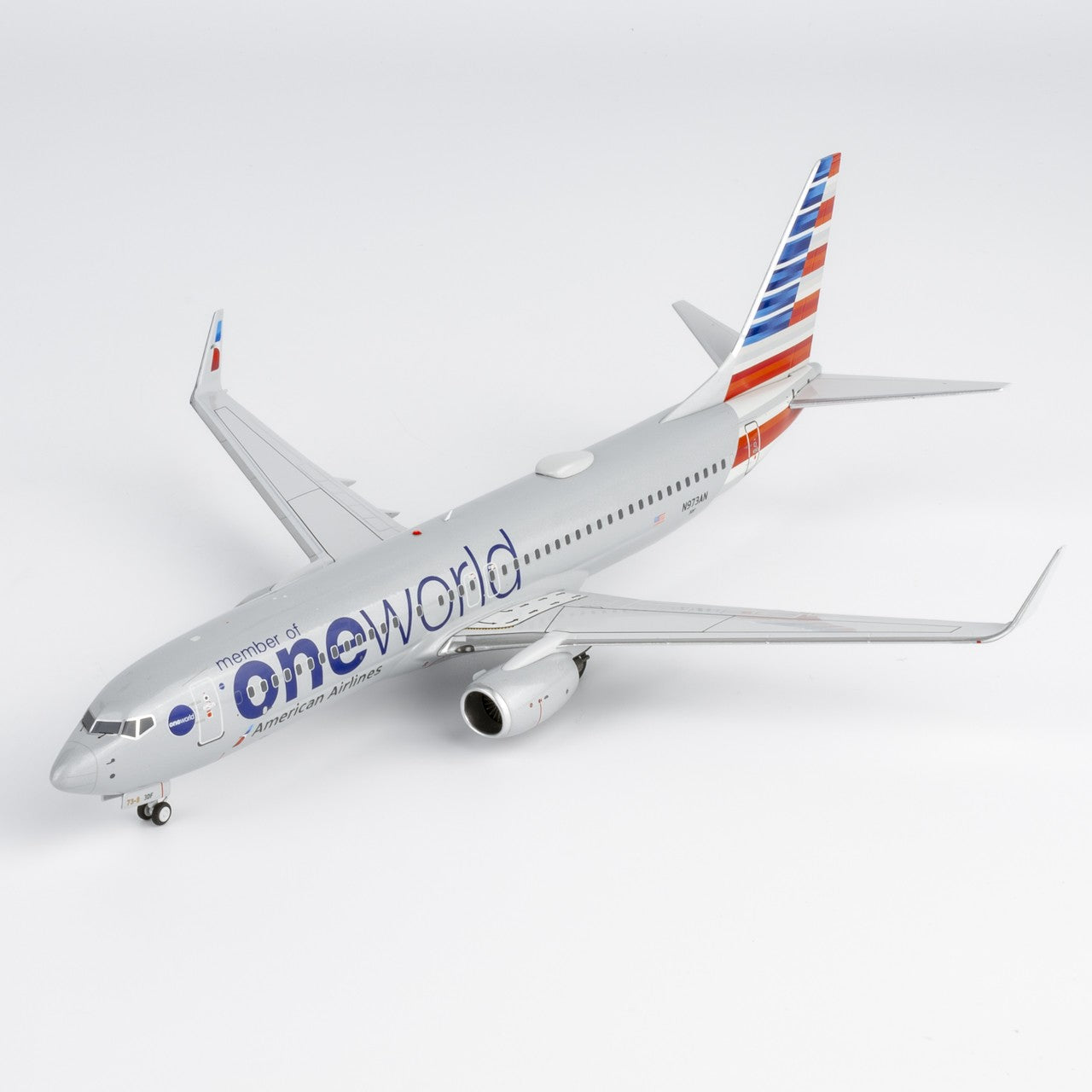 1:200 NGmodels American Airlines B737-800 Passenger Airplane Diecast Plane Model