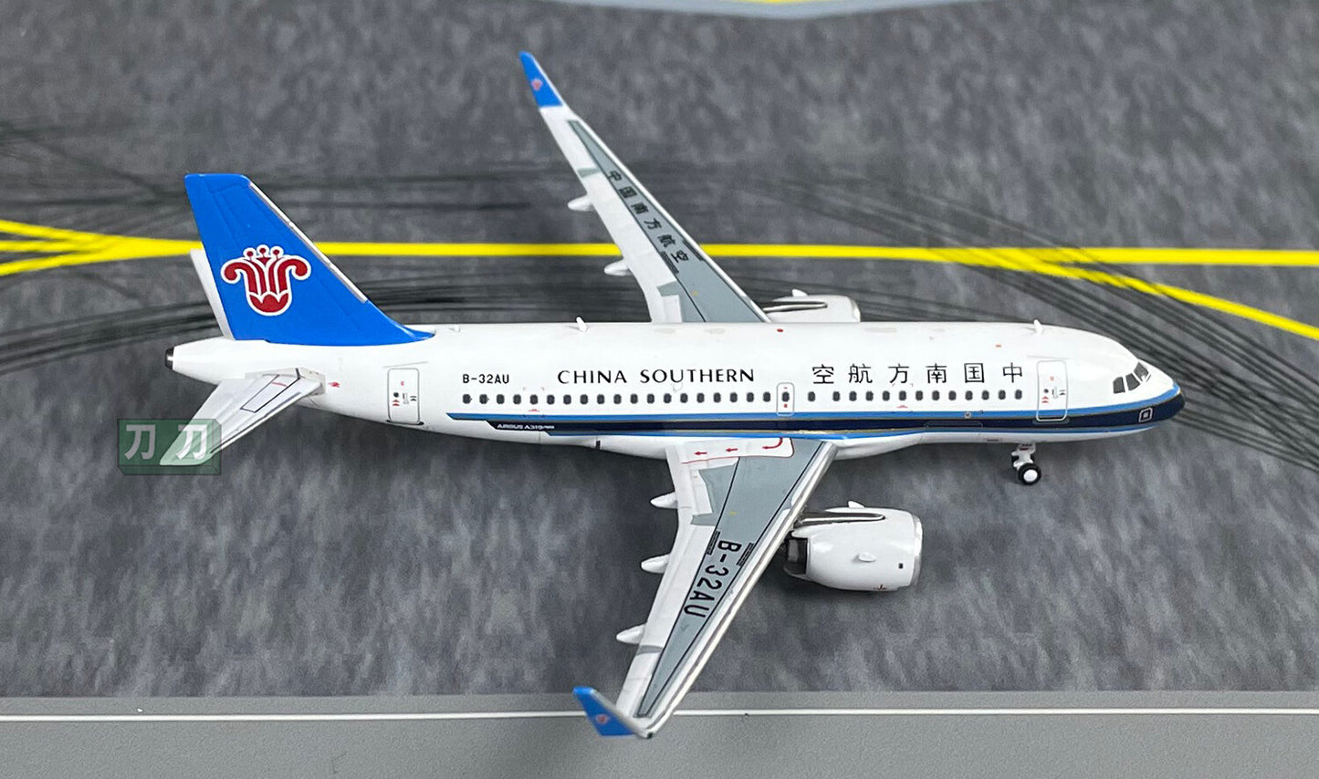 1:400 PandaModel CHINA SOUTHERN A319neo B-32AU Passenger Airplane Diecast Model