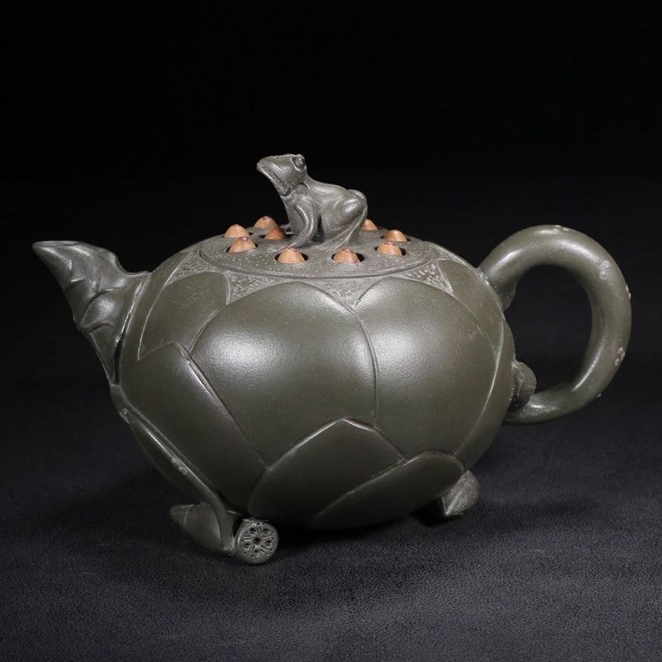 Vintage Chinese Yixing Purple Clay Teapot Zisha Ceremony Fine Frog Lotus Teaware