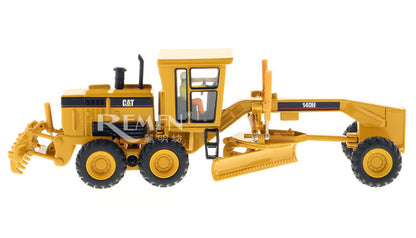 1:50 DM 140H Motor Grader Construction Vehicles Machine Diecast Model Collection
