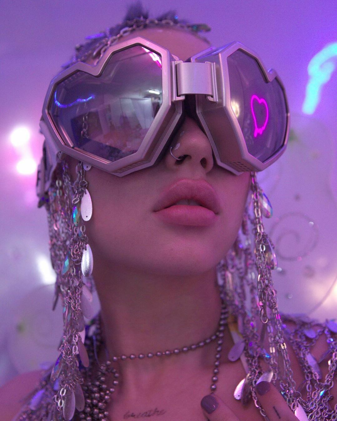 Sunglasses Heart Shaped Goggle One Piece Women Oversized Gradient Lens Eyeglass