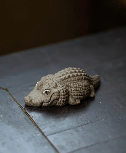 Yixing Raw Ore Purple Sand Tea Pet Crocodile Trinket Pieces Tea Set Accessories