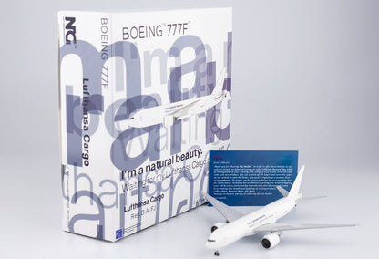 1:400 NG Model Lufthansa BOEING 777F Passenger Airplane Diecast Aircraft Model