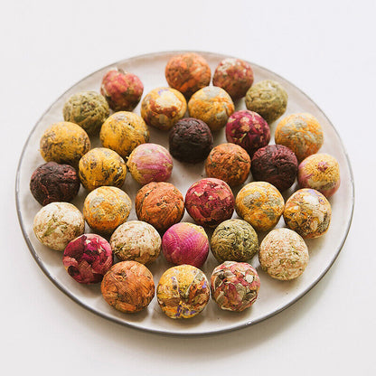 Premium Imperial Handmade Dried 10 Kinds of Flower Ball Tea Yunnan Flower Tea-