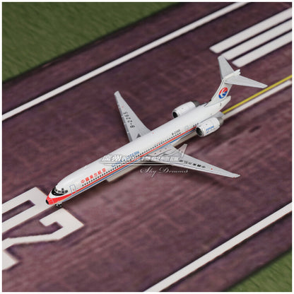 1:400 JC Wings China Eastern McDonnell Douglas MD-90 Airplane Diecast Model