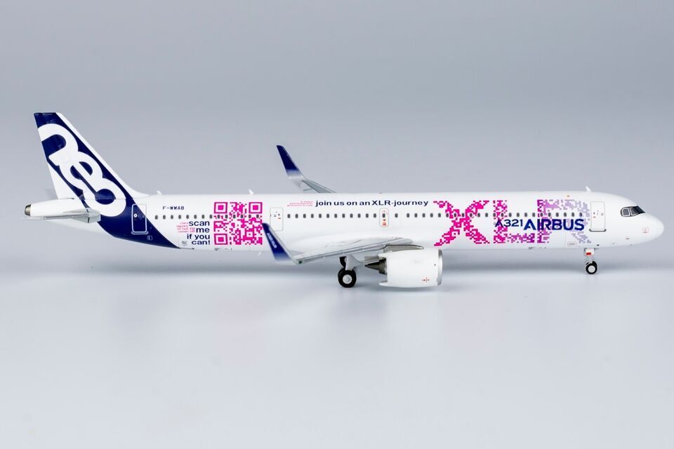 1:400 NG Model AIRBUS A321neo Passenger Airplane Diecast Aircraft Model