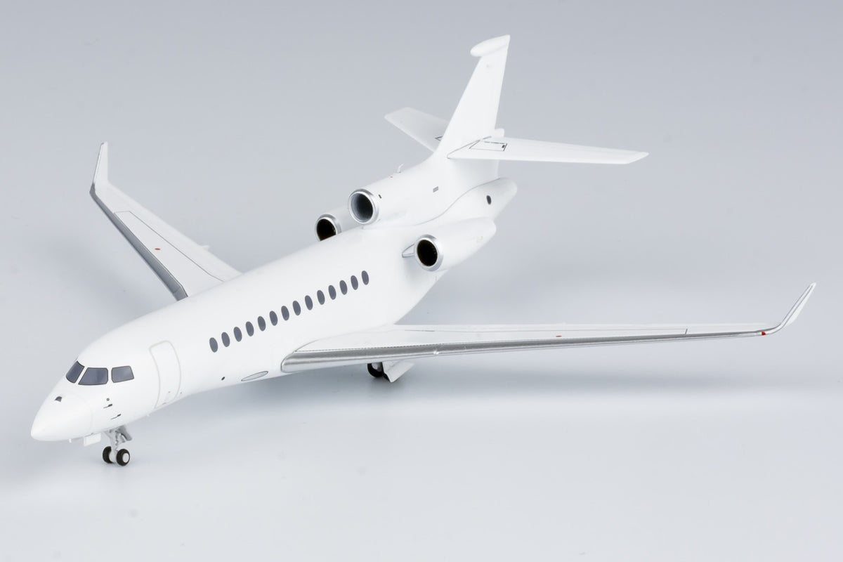 1:400 NGmodels Blank Dassault Falcon 7X Passenger Airplane Diecast Plane Model
