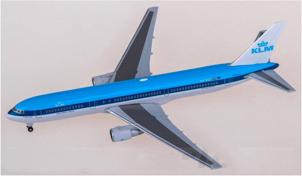 1:500 Herpa KLM Boeing 767-300 Passenger Airplane Diecast Model