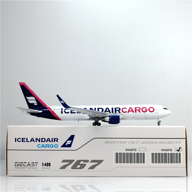 1:400 JC Wings ICELANDAIR CARGO BOEING B767-300ER Airplane Diecast Model