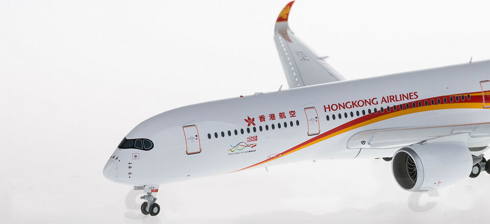 1:200 33CM JC Wings HONGKONG AIRLINES A350-900 Airplane Flap Down Diecast Model