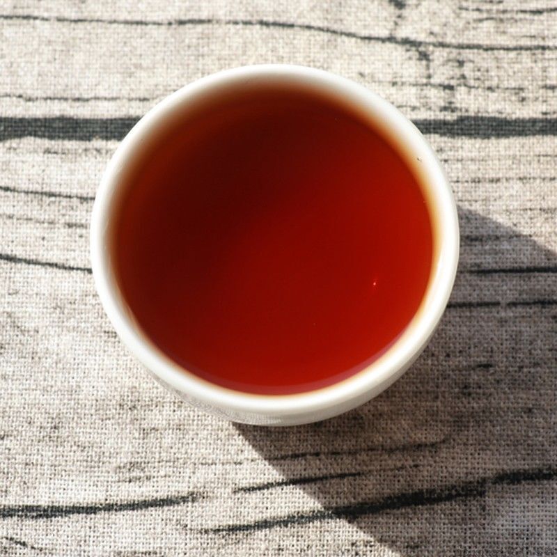LAO CHA TOU ZHUAN * 2019 Qian Shan Ye Yunan Puer Tea Pu'er Tea Brick 250g Ripe