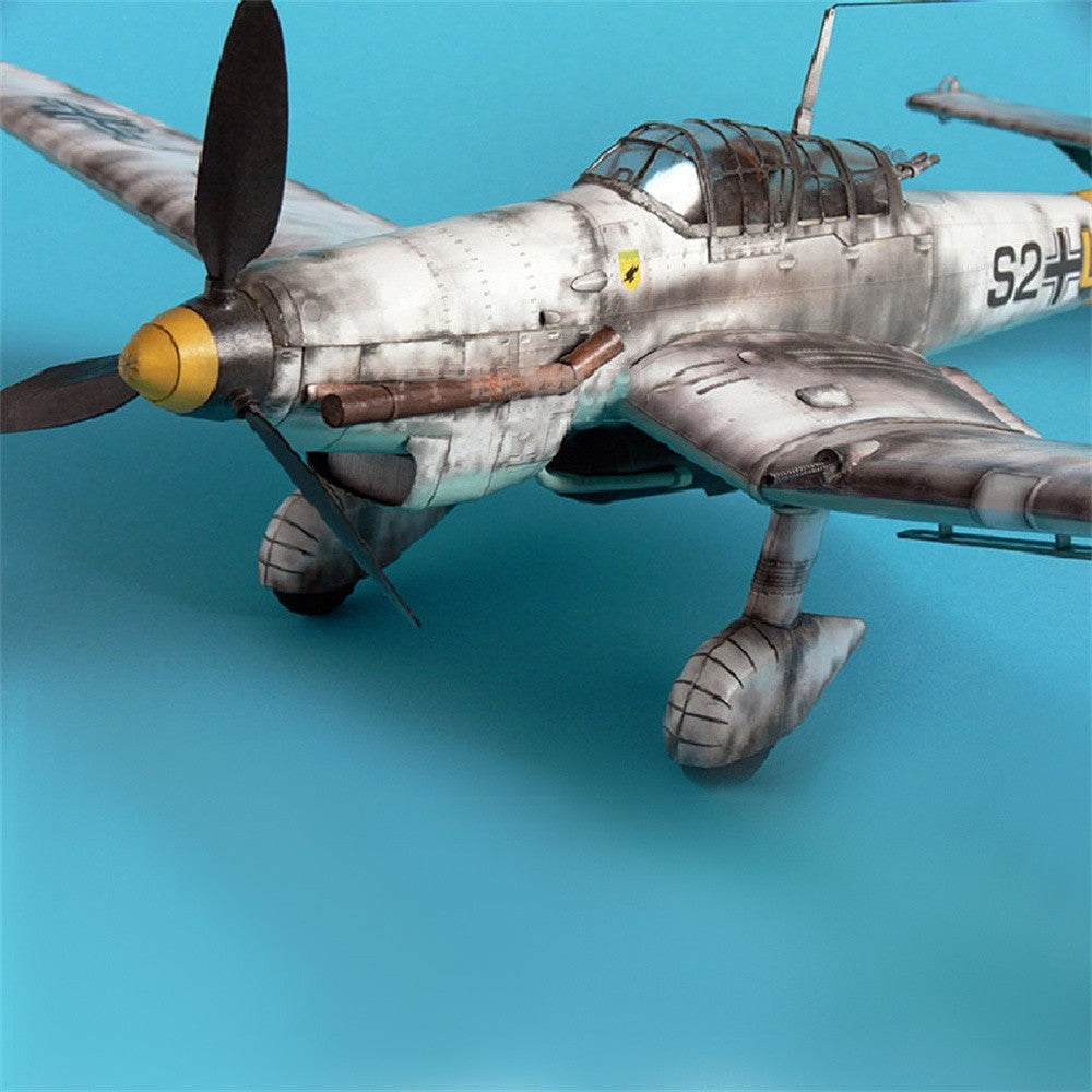 1/33 German Ju-87 D-3 Junkers Dive Bomber Aircraft Plane Unassembled Display